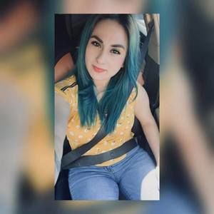 Meet your Posher, Ivette